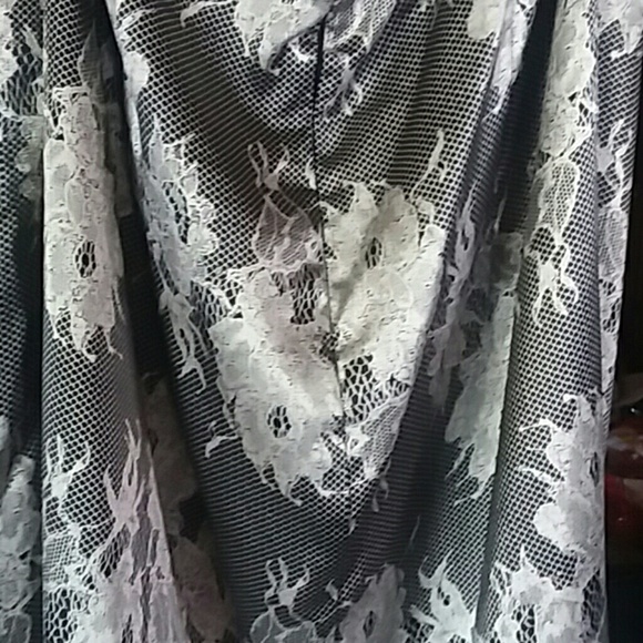 Cocktail dress - Picture 2 of 3